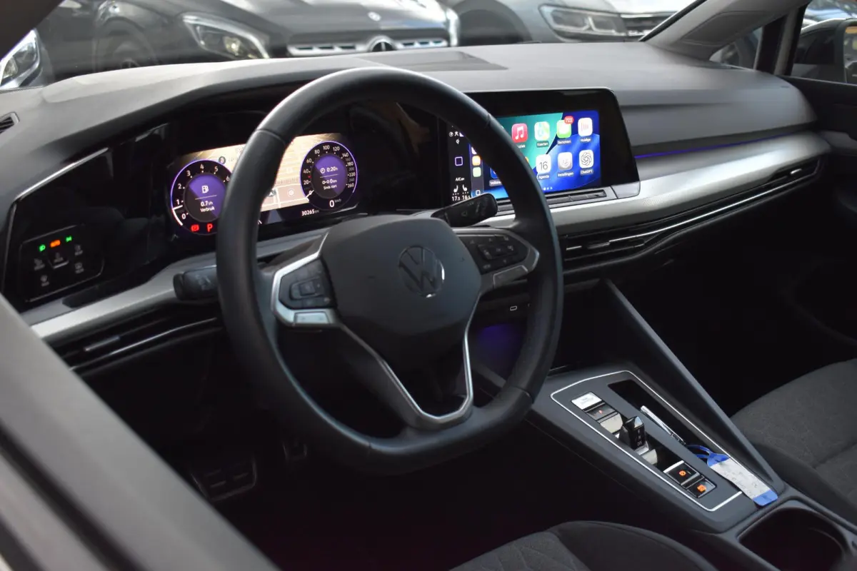 1.5 eTSI R-Line ACC DCC Carplay Camera Sfeer Trekhaak