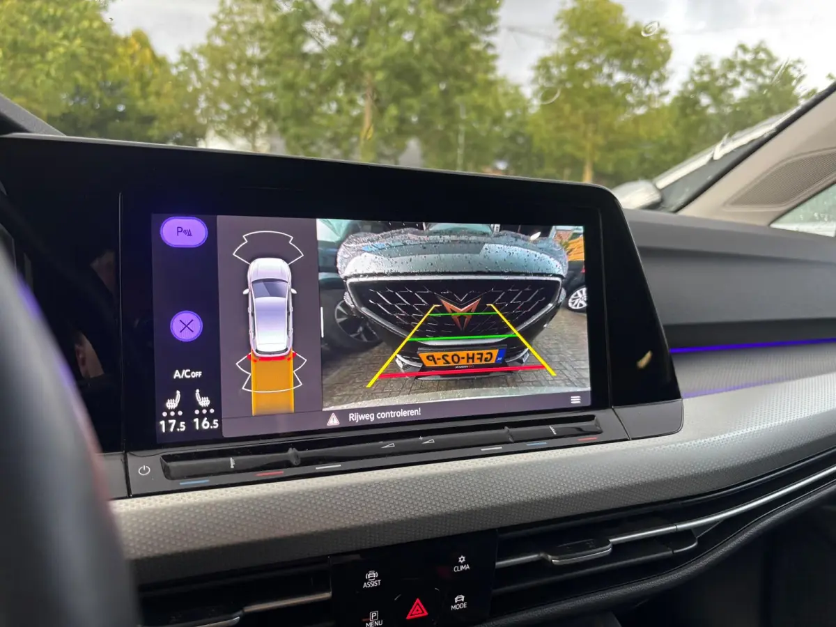 1.5 eTSI R-Line ACC DCC Carplay Camera Sfeer Trekhaak