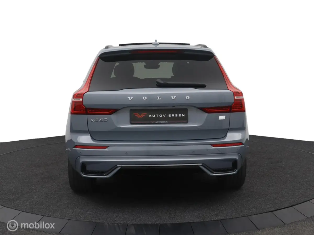 2.0 T6 Plug-in hybrid AWD Plus Dark | Trekhaak | Pano | SOH 96.3 | 360cam | Adapt. Cruise