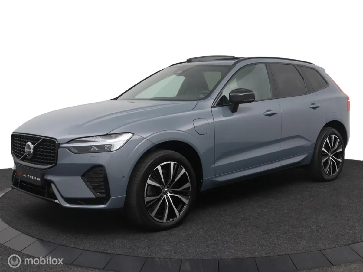2.0 T6 Plug-in hybrid AWD Plus Dark | Trekhaak | Pano | SOH 96.3 | 360cam | Adapt. Cruise