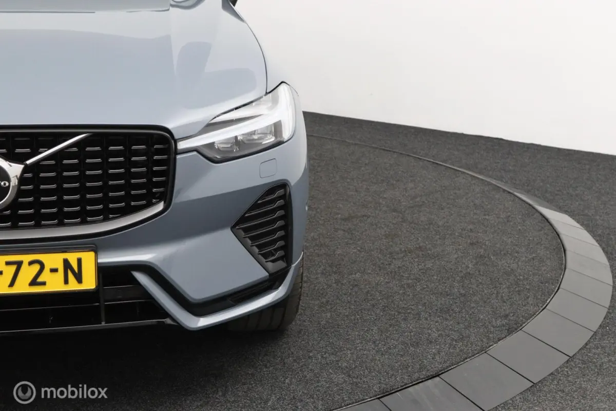 2.0 T6 Plug-in hybrid AWD Plus Dark | Trekhaak | Pano | SOH 96.3 | 360cam | Adapt. Cruise