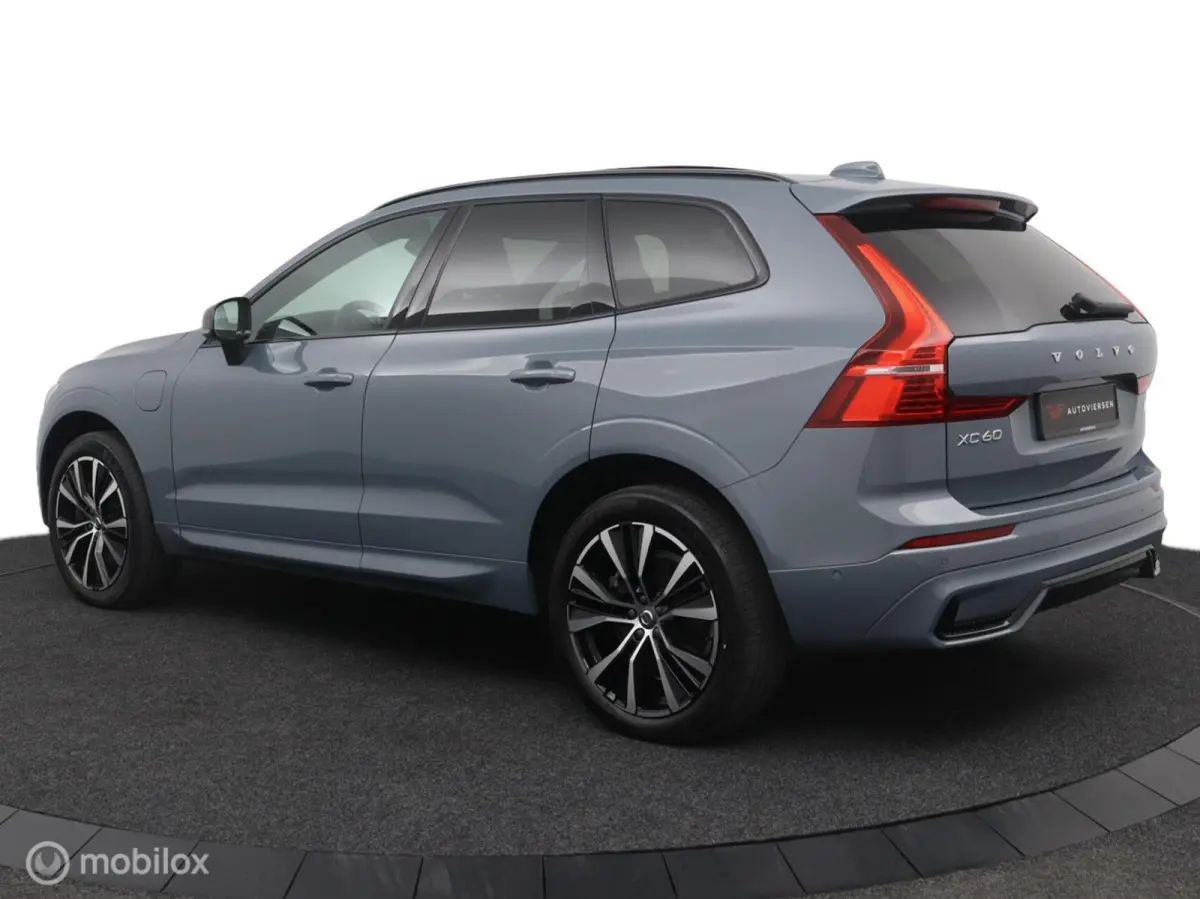 2.0 T6 Plug-in hybrid AWD Plus Dark | Trekhaak | Pano | SOH 96.3 | 360cam | Adapt. Cruise