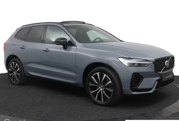 2.0 T6 Plug-in hybrid AWD Plus Dark | Trekhaak | Pano | SOH 96.3 | 360cam | Adapt. Cruise