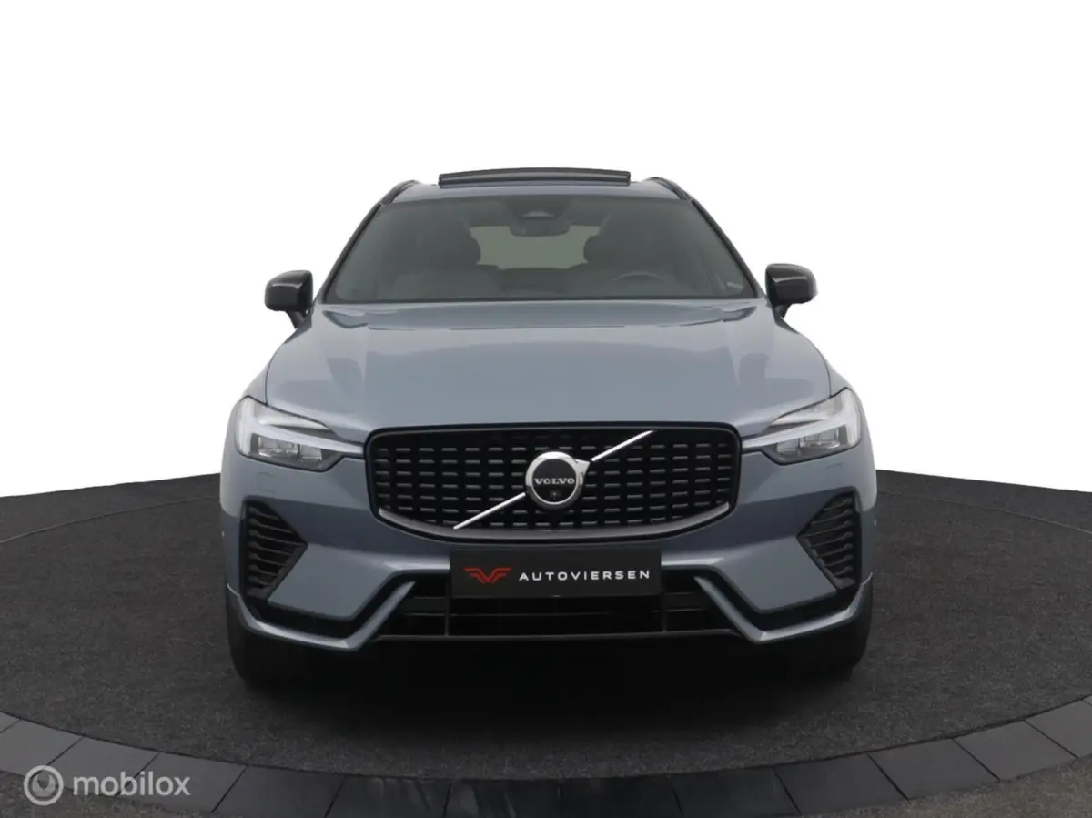 2.0 T6 Plug-in hybrid AWD Plus Dark | Trekhaak | Pano | SOH 96.3 | 360cam | Adapt. Cruise