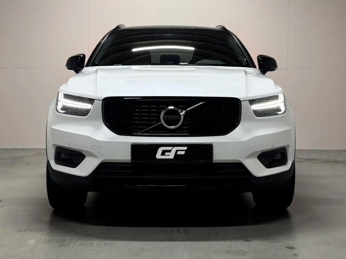 1.5 T5 R-Design Carplay Navi Cruise Camera Trekh.