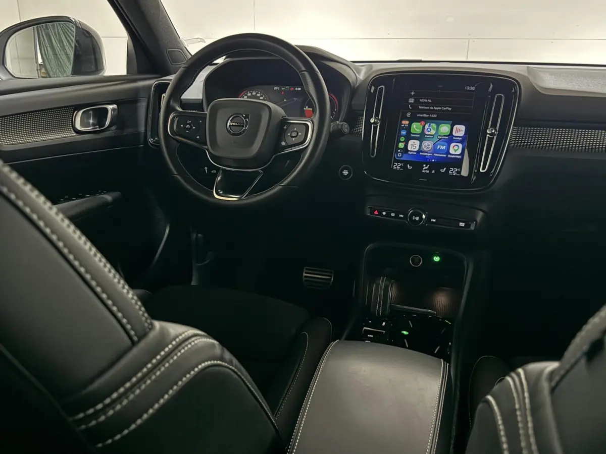 1.5 T5 R-Design Carplay Navi Cruise Camera Trekh.