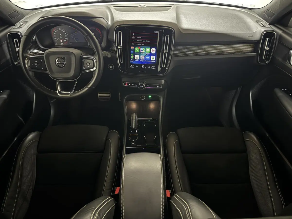 1.5 T5 R-Design Carplay Navi Cruise Camera Trekh.