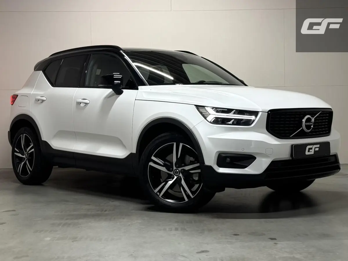 1.5 T5 R-Design Carplay Navi Cruise Camera Trekh.