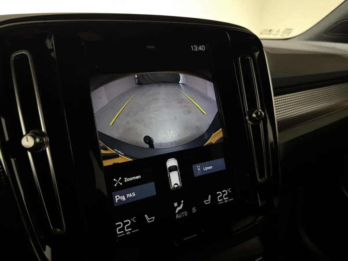 1.5 T5 R-Design Carplay Navi Cruise Camera Trekh.