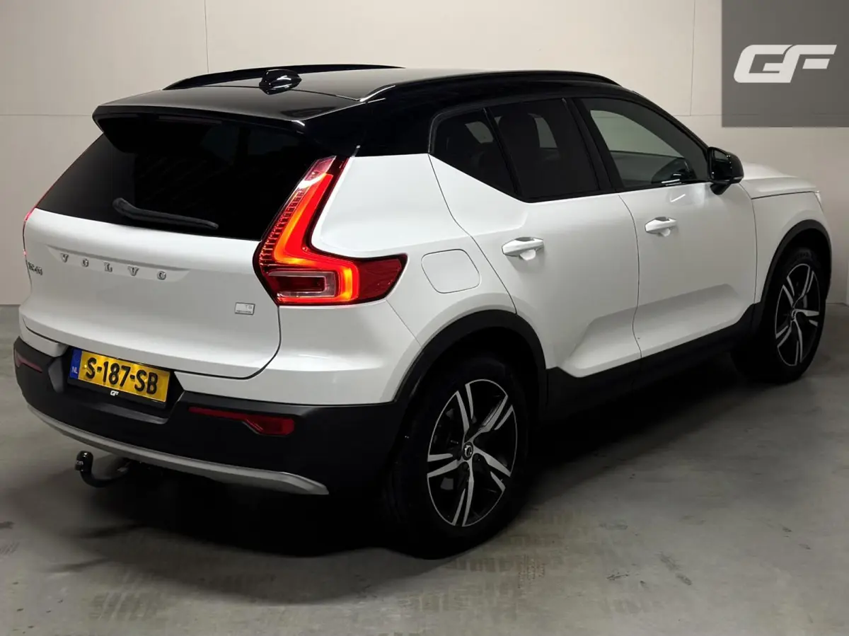 1.5 T5 R-Design Carplay Navi Cruise Camera Trekh.