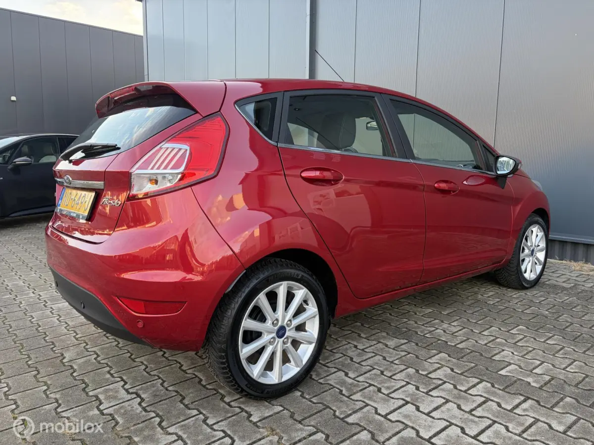 1.0 EcoBoost Titanium Nieuwe Distributieriem