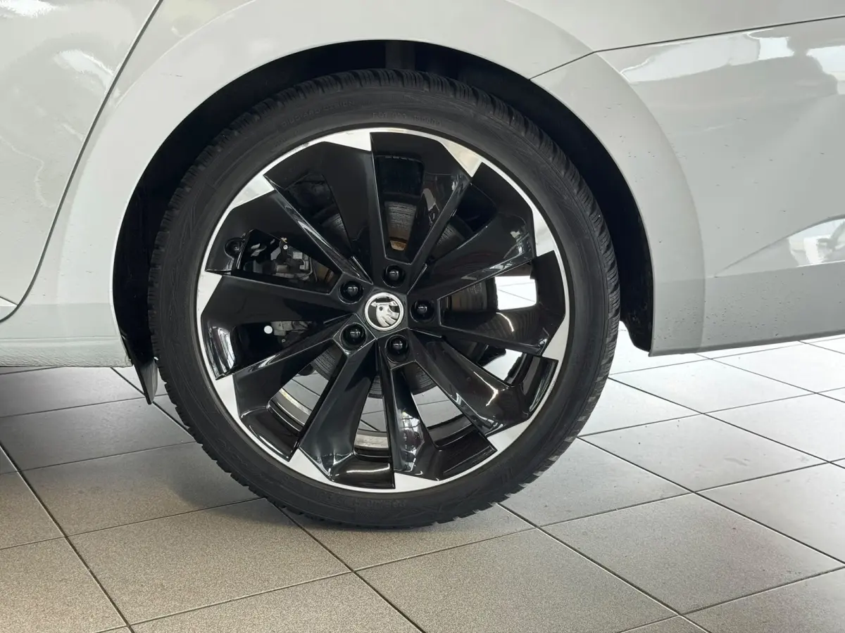 1.4 TSI iV Sportline Business*Camera*Stoel/stuurverwarming*LED*Cruise Control*