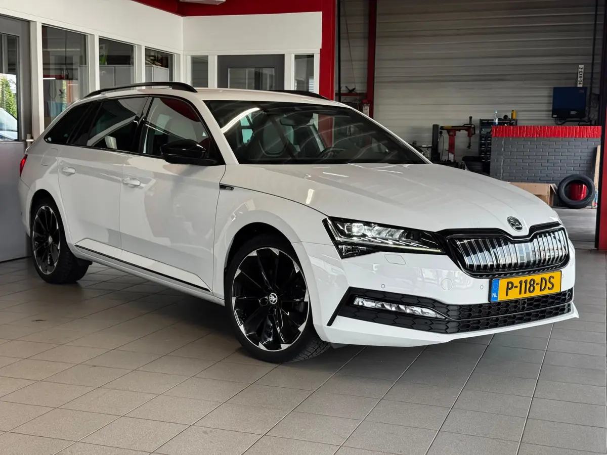 1.4 TSI iV Sportline Business*Camera*Stoel/stuurverwarming*LED*Cruise Control*