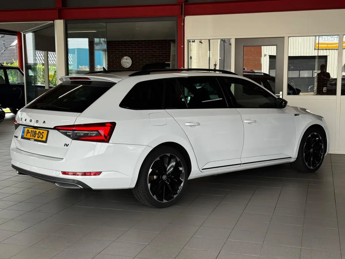 1.4 TSI iV Sportline Business*Camera*Stoel/stuurverwarming*LED*Cruise Control*