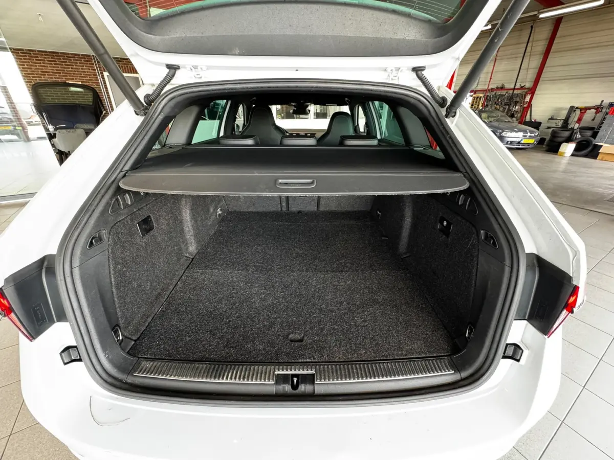 1.4 TSI iV Sportline Business*Camera*Stoel/stuurverwarming*LED*Cruise Control*