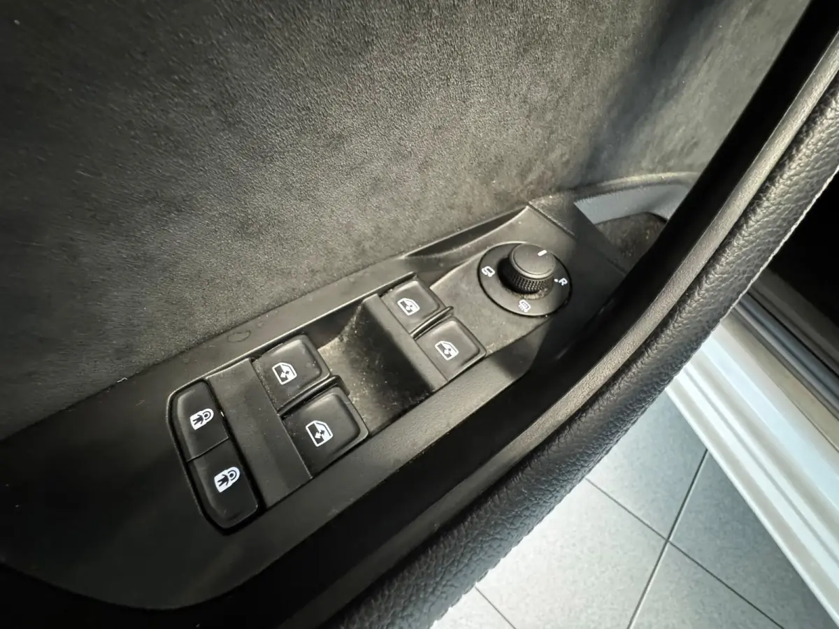 1.4 TSI iV Sportline Business*Camera*Stoel/stuurverwarming*LED*Cruise Control*