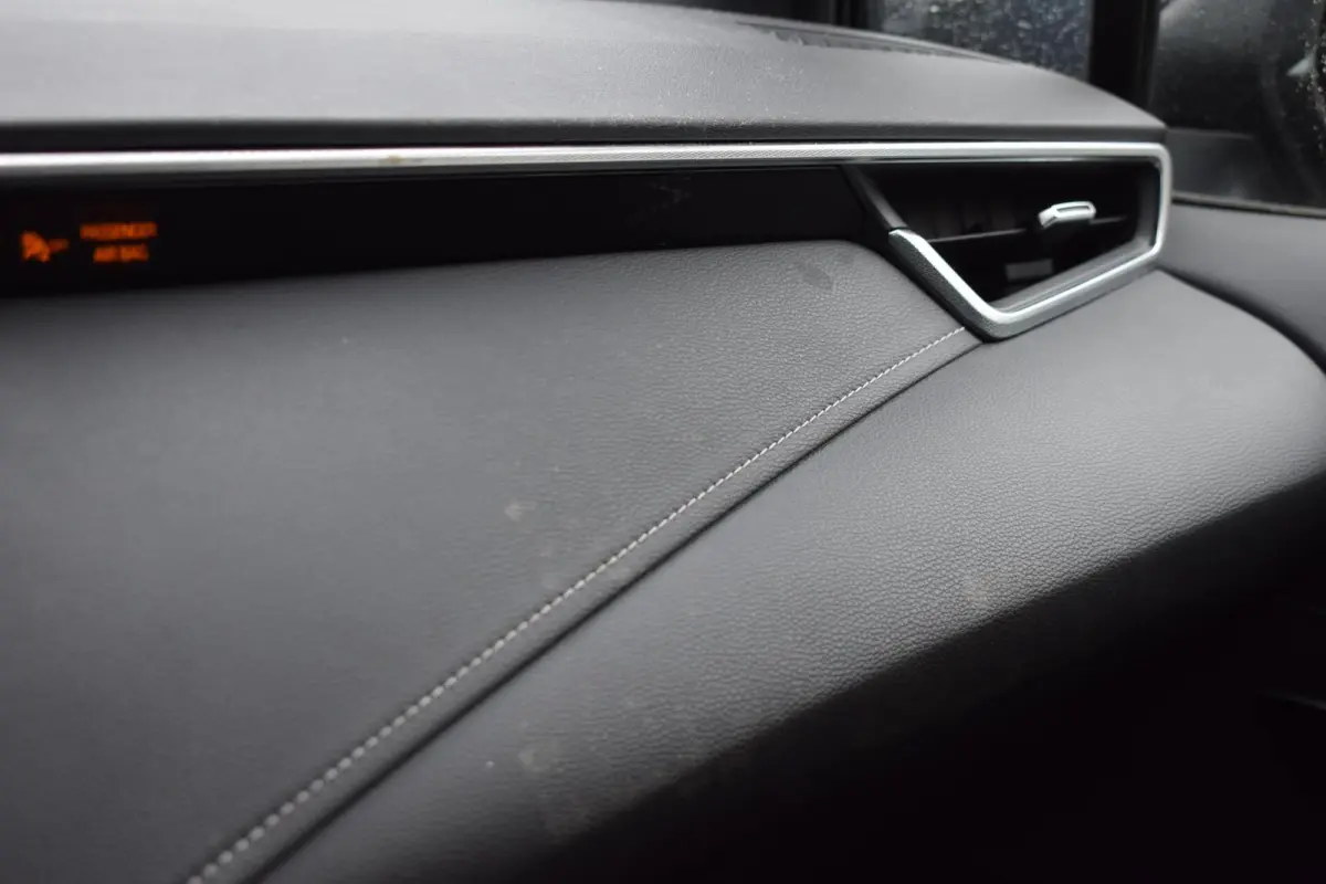 1.8 Hybrid Business Plus | Carplay | Stoelverwarming | Camera |