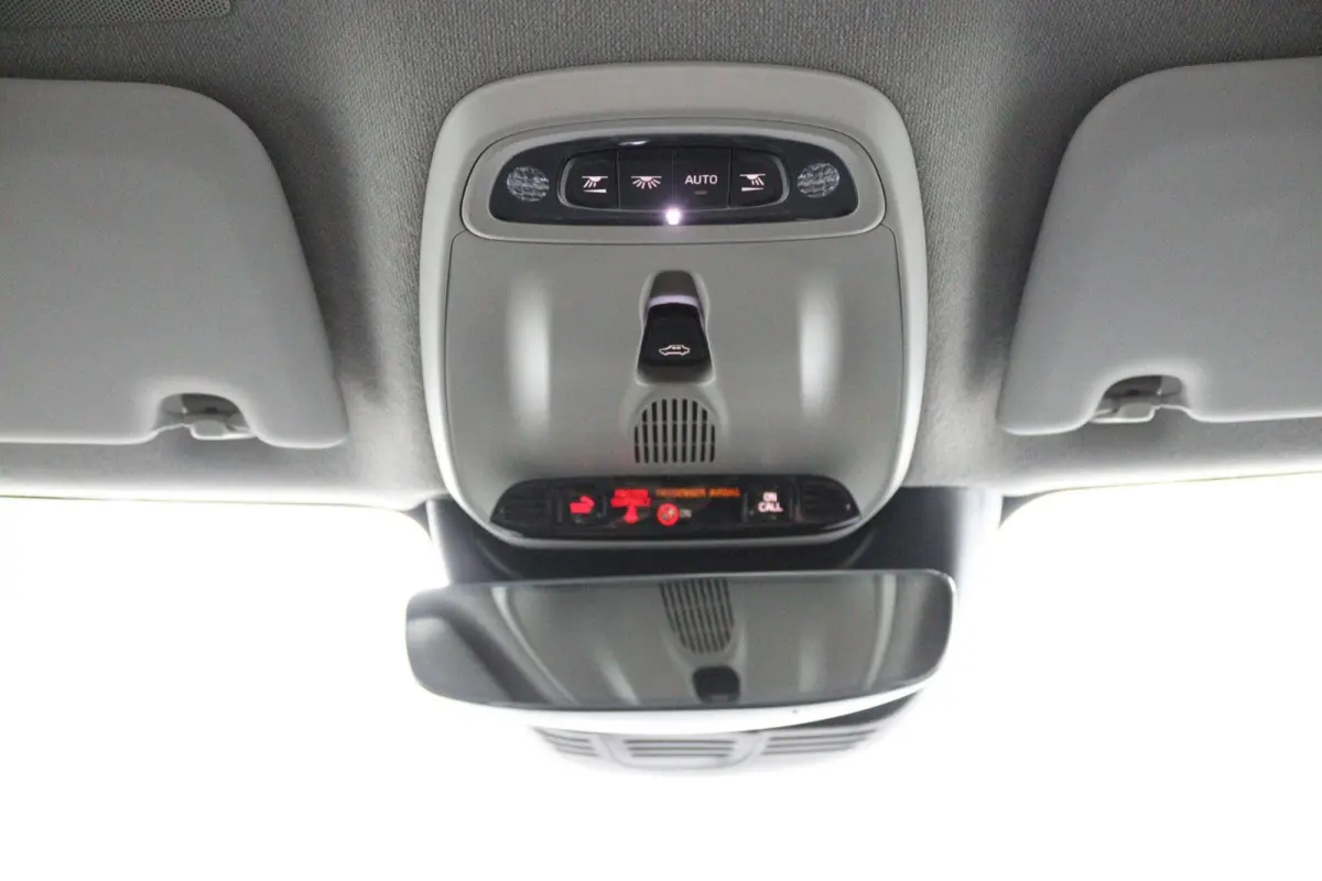 1.5 T5 Plug-in Hybrid Ultimate Dark | Pano | 360° | Harman Kardon | Adapt. Cruise | Keyless