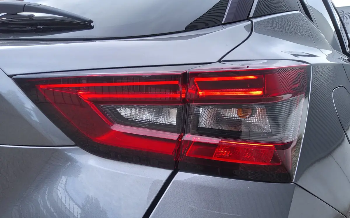 1.0 DIG-T N-Design|AUTOMAAT-BOSE-LEDER|16.000km!