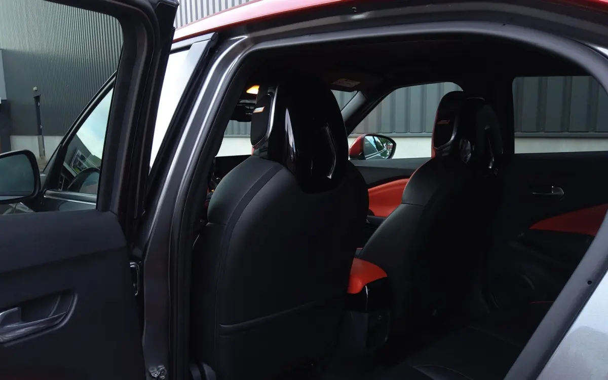 1.0 DIG-T N-Design|AUTOMAAT-BOSE-LEDER|16.000km!