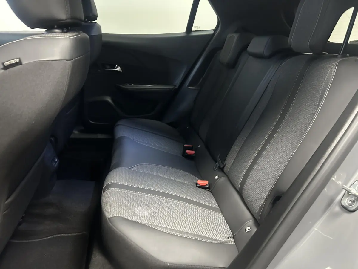 EV Allure Avantage 54 kWh | Camera | Cruise Control | Navigatie | Apple CarPlay/Android Auto