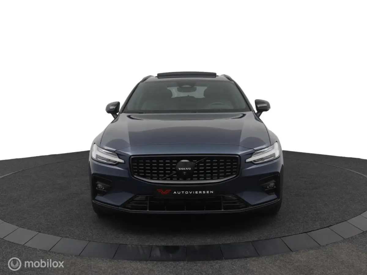 2.0 B4 Ultra Dark | Pano | 360° | Harman Kardon | Adapt. Cruise | HUD | Keyless