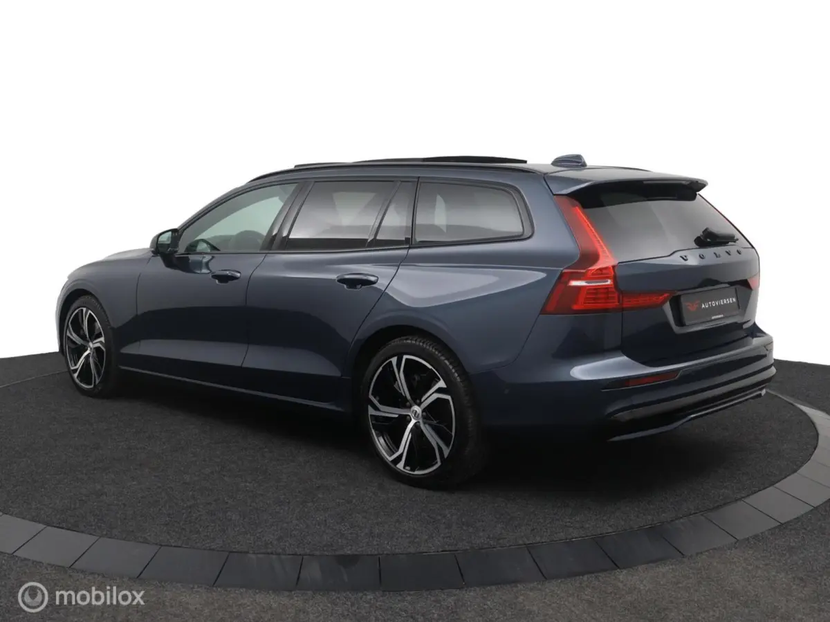 2.0 B4 Ultra Dark | Pano | 360° | Harman Kardon | Adapt. Cruise | HUD | Keyless