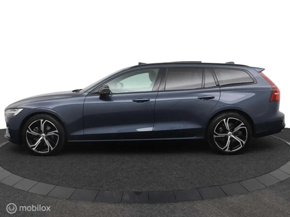 2.0 B4 Ultra Dark | Pano | 360° | Harman Kardon | Adapt. Cruise | HUD | Keyless