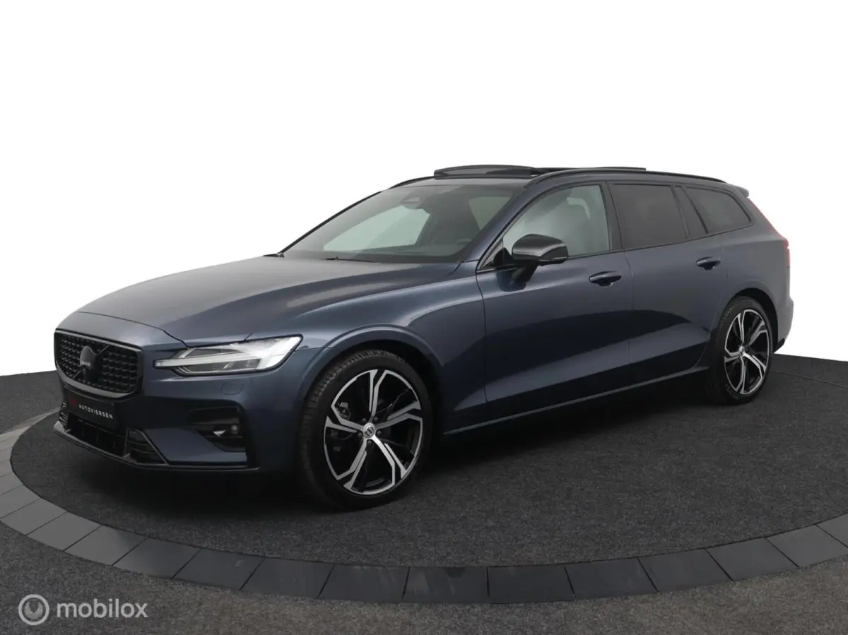 2.0 B4 Ultra Dark | Pano | 360° | Harman Kardon | Adapt. Cruise | HUD | Keyless