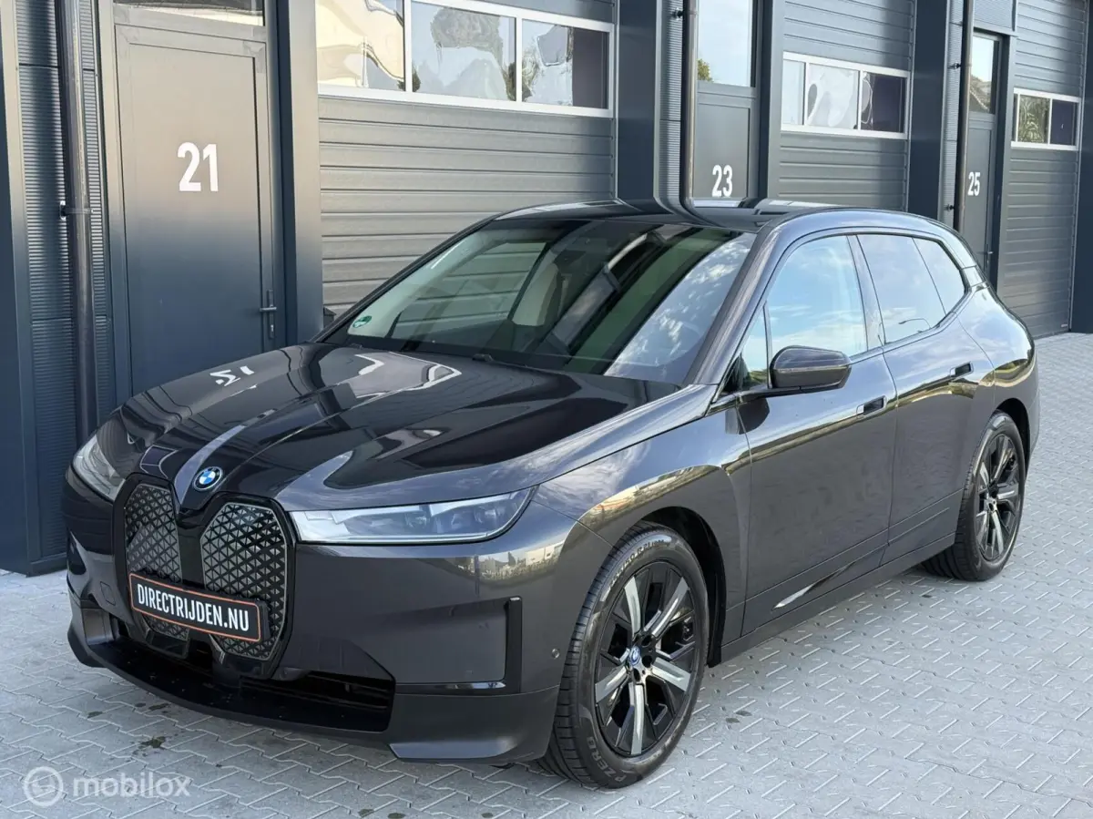 xDrive40 | Trekhaak | H/K | Beurt + banden | SOH 95%