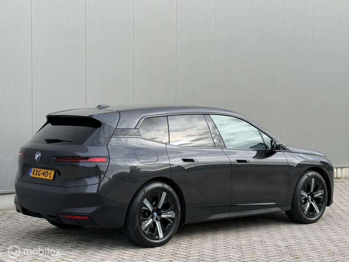 xDrive40 | Trekhaak | H/K | Beurt + banden | SOH 95%