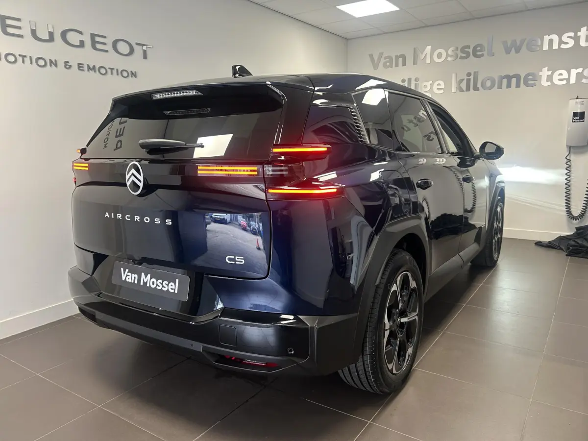 1.6 Plug-In Hybrid 195 Business | Elektrische stoelen | 360 Camera | Adaptieve Cruise Control | Apple Carplay/Android Auto