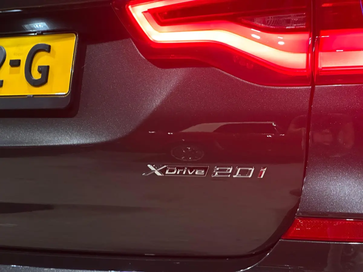 xDrive20i High Executive Launch Edition