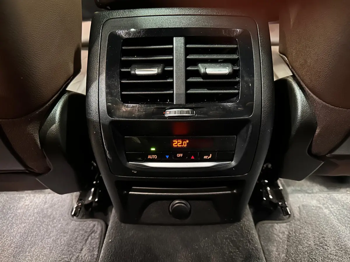 xDrive20i High Executive Launch Edition