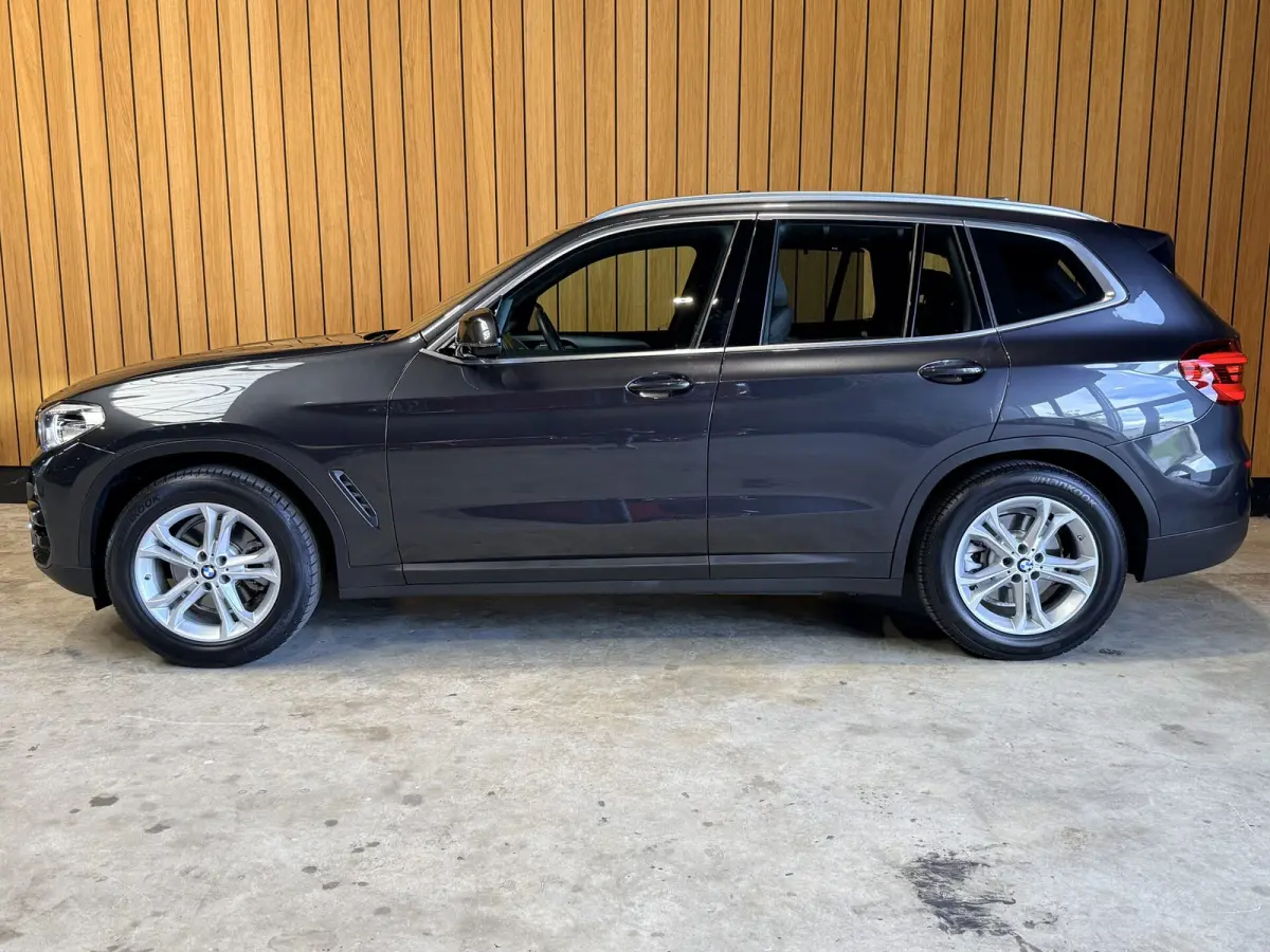 xDrive20i High Executive Launch Edition