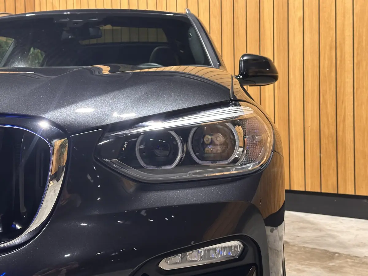 xDrive20i High Executive Launch Edition