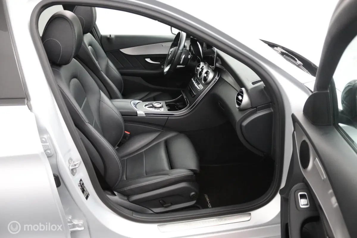 180 Business Solution AMG | Pano | Elektrische kofferklep | AMG | Cruisecontrol