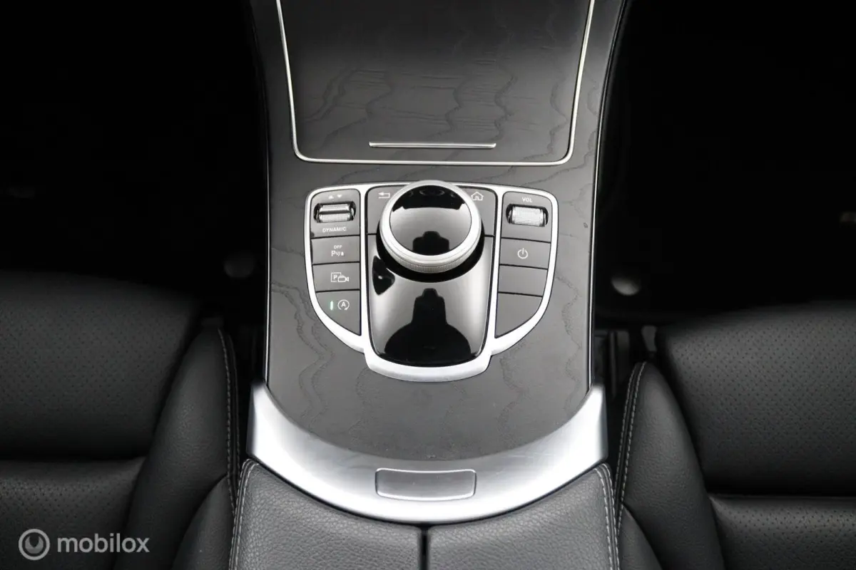 180 Business Solution AMG | Pano | Elektrische kofferklep | AMG | Cruisecontrol