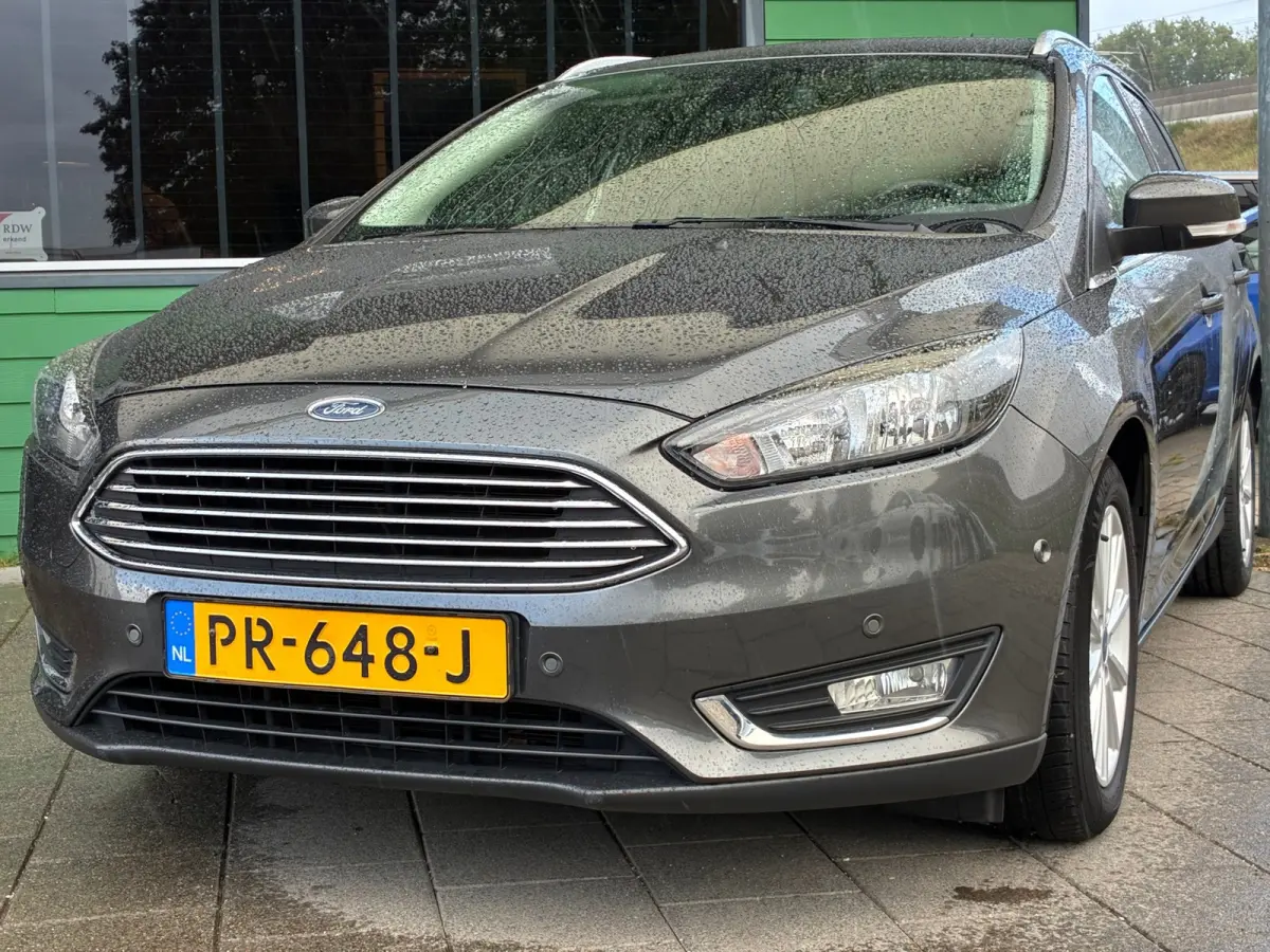 1.0 Titanium|2e Eigenaar|D-riem v.v.|CruiseControl|Climatronic|Trekhaak|NAP|PDC|Nieuwe APK|