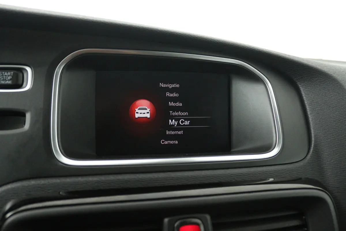 1.5 T3 Dynamic Edition (PANORAMADAK, STOELVERWARMING, CAMERA, NAVIGATIE, PARKEERSENSOREN)