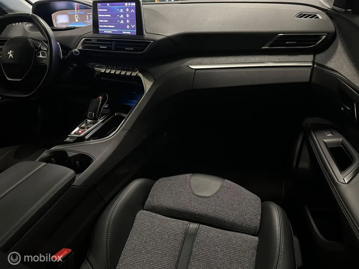 1.2 PureTech Blue Lease Premium Avantage