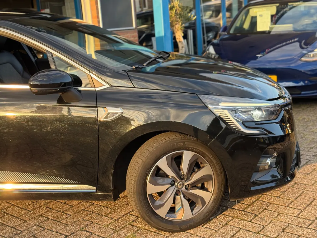1.6 E-Tech Hybrid 140 R.S. Line AUT NAVI NAP