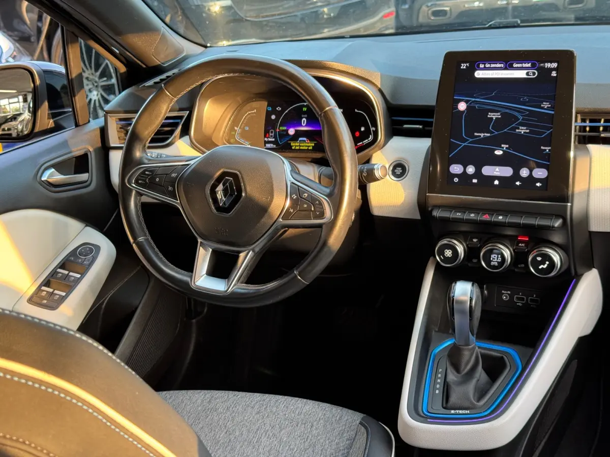 1.6 E-Tech Hybrid 140 R.S. Line AUT NAVI NAP