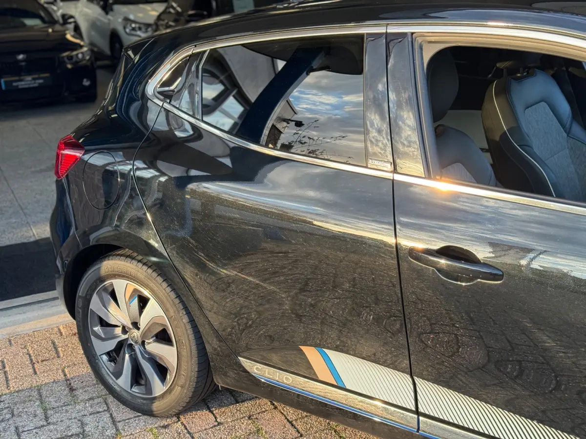 1.6 E-Tech Hybrid 140 R.S. Line AUT NAVI NAP
