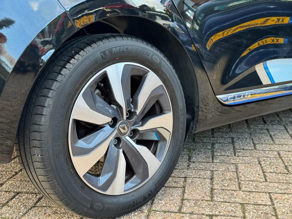 1.6 E-Tech Hybrid 140 R.S. Line AUT NAVI NAP