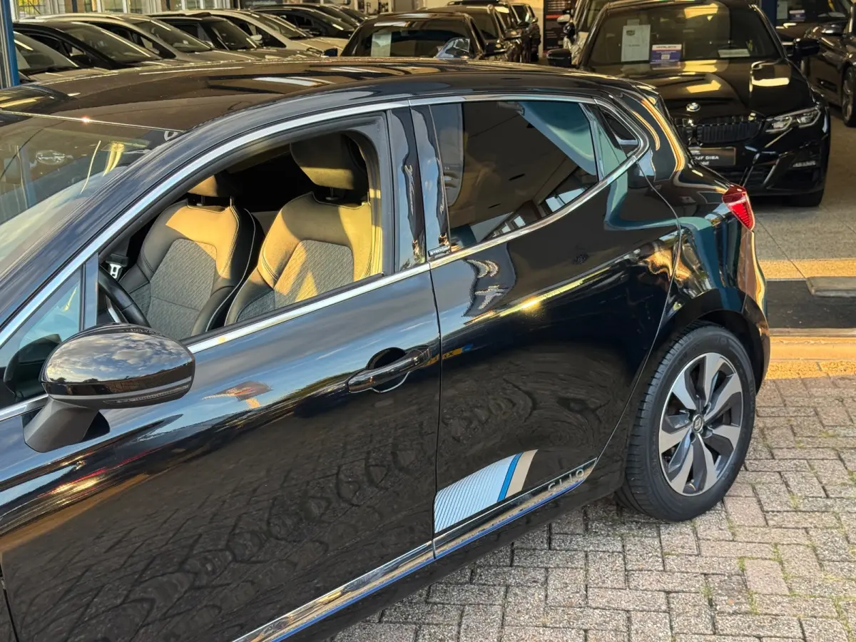 1.6 E-Tech Hybrid 140 R.S. Line AUT NAVI NAP