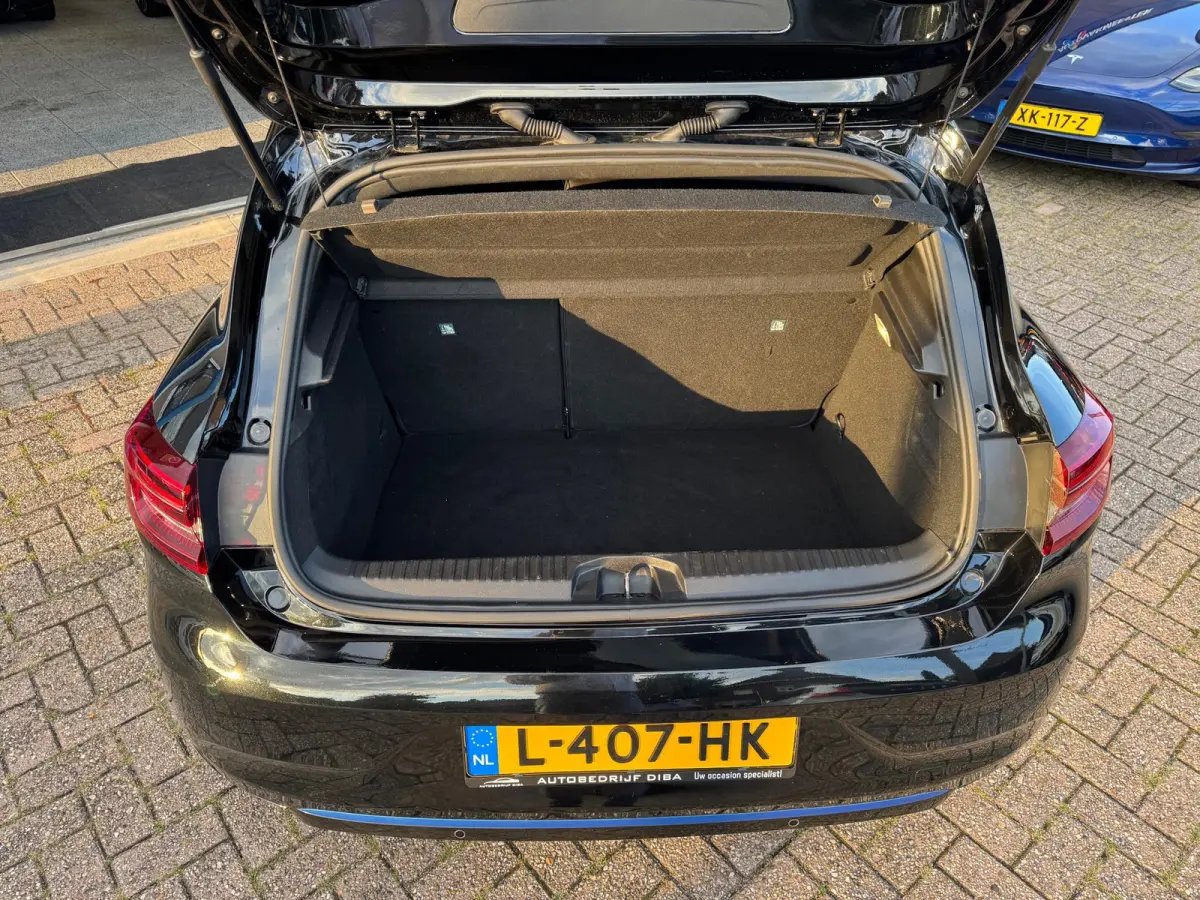 1.6 E-Tech Hybrid 140 R.S. Line AUT NAVI NAP