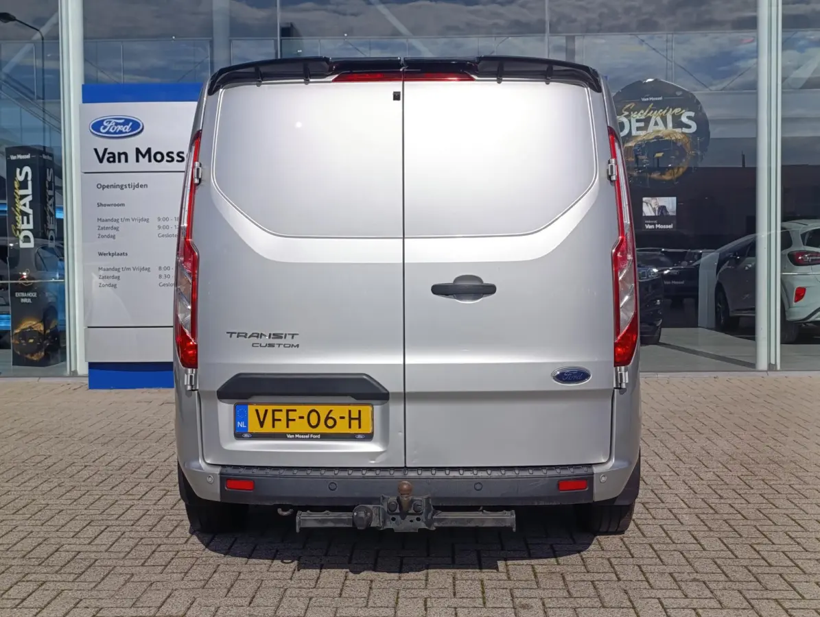 300 2.0 TDCI L2H1 Trend | Voorruitverwarming | Camera | PDC V+A | Trekhaak | Navigatie | Cruise Control | Apple Carplay/Android Auto