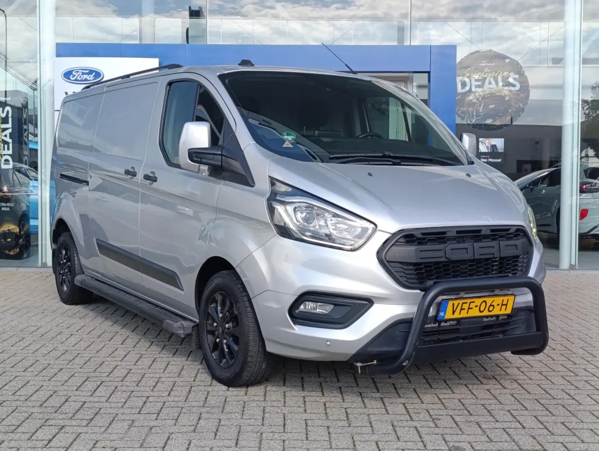 300 2.0 TDCI L2H1 Trend | Voorruitverwarming | Camera | PDC V+A | Trekhaak | Navigatie | Cruise Control | Apple Carplay/Android Auto
