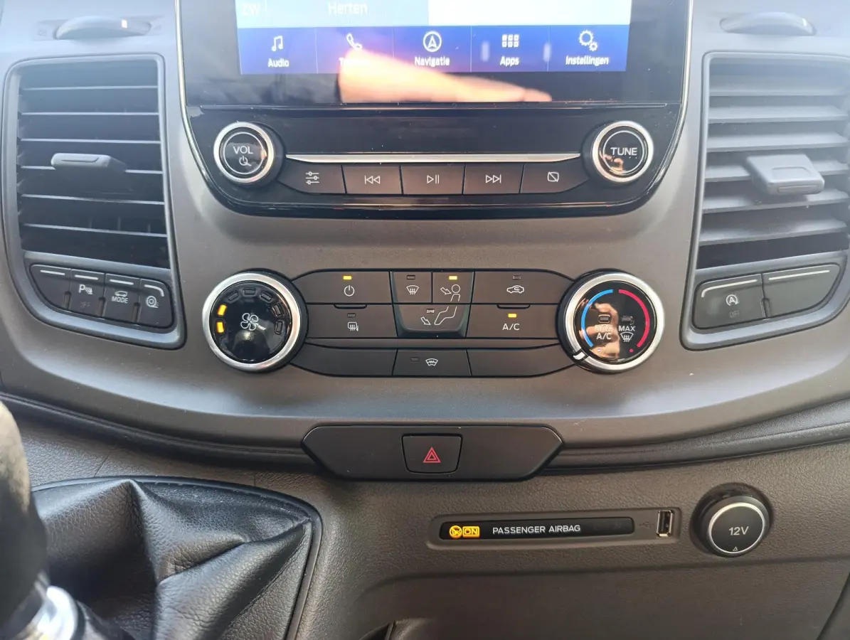 300 2.0 TDCI L2H1 Trend